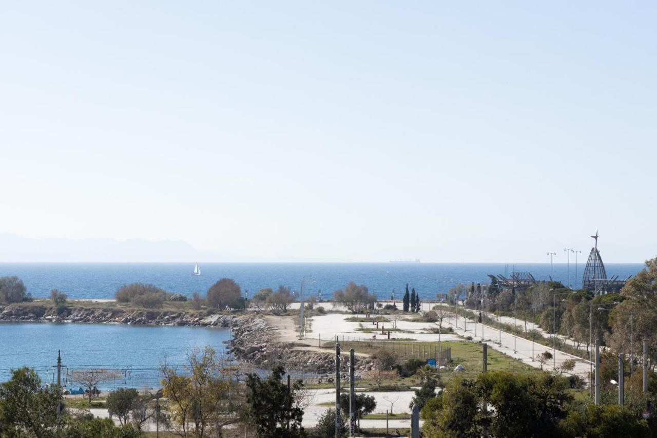 Modern Apt In Glyfada A Breath Away From The Sea - The View 아테네 외부 사진